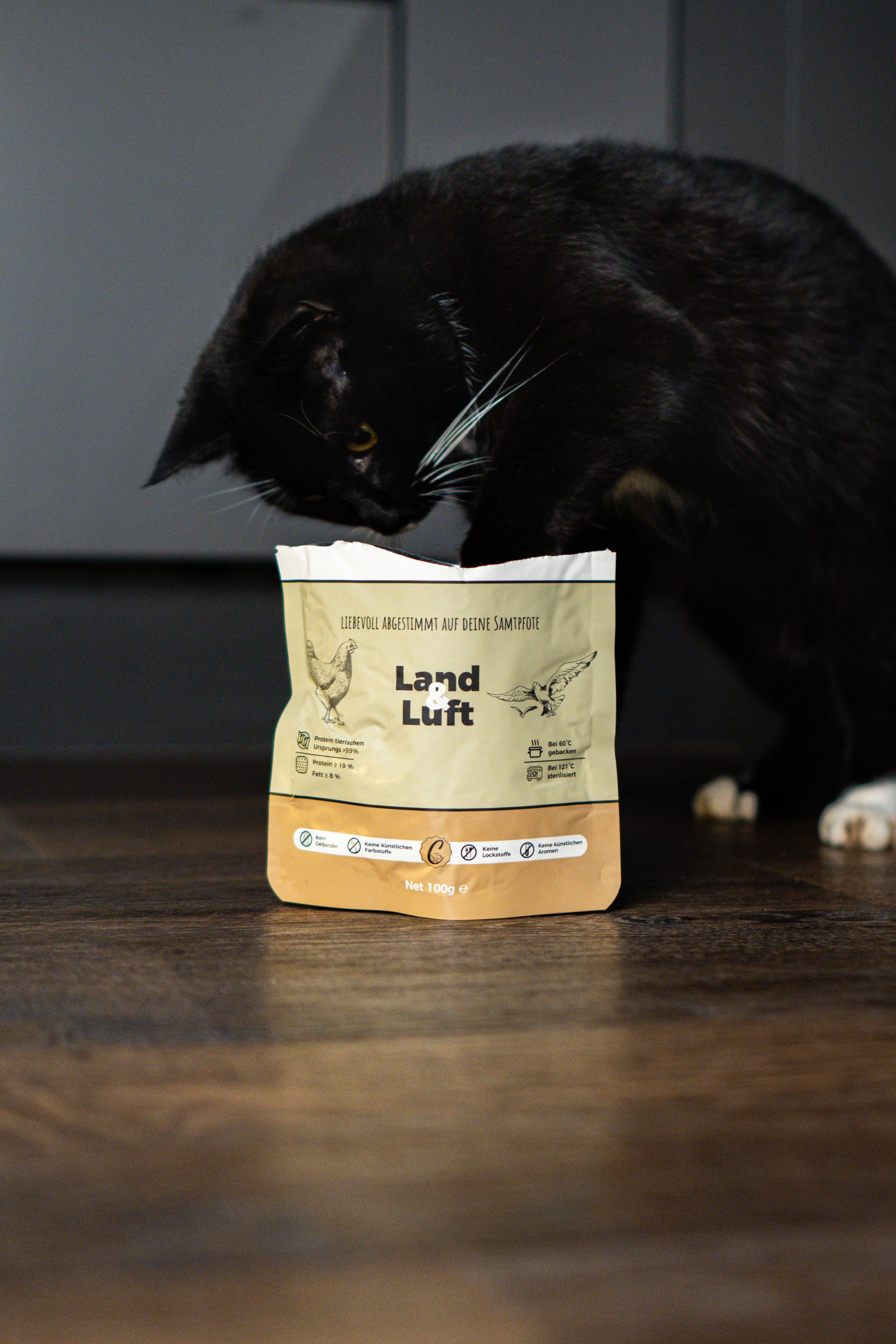 Premium-Katzenfutter –  Huhn & Jungvögel 1,2 kg