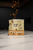 Bild in Galerie-Betrachter laden, Premium-Katzenfutter –  Huhn & Jungvögel 1,2 kg

